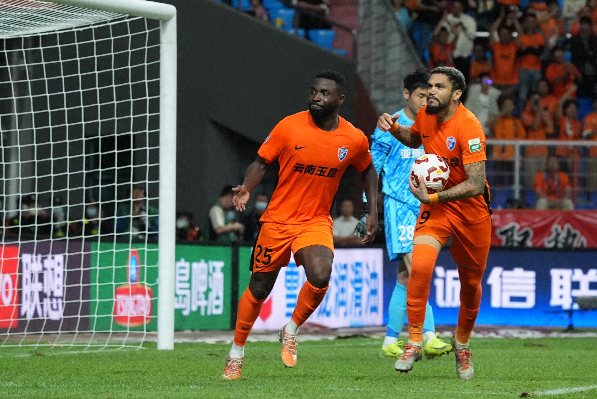 邓弗里斯因,伤退赛荷兰,队本期集结,雪缘园体育首页,即时比分,比分直播,足球比分直播,雪缘园官网